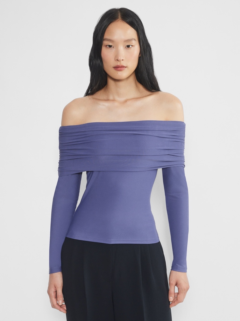 Aritzia Wilfred Lavinia Longsleeve Off-Shoulder Long Sleeve Top